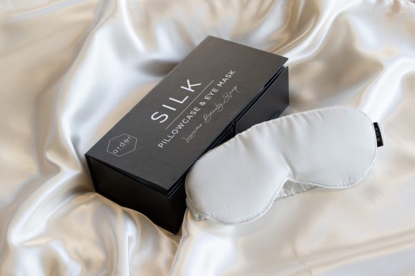 IVORY DREAMS SILK PILLOWCASE & EYE MASK PACK - Image 2