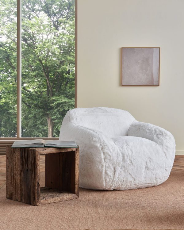 Snug Faux Fur Chair- Medium - Image 2