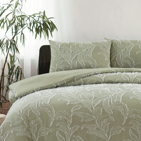 KIAH CLIPPED TUFTED JACQUARD QUILT COVER SET - Image 2