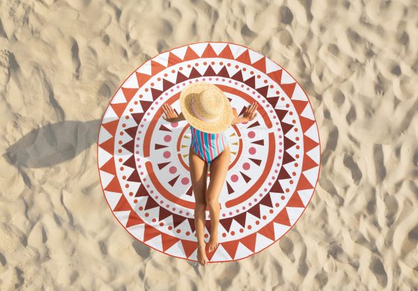 AMBER SAND FREE ROUND BEACH TOWEL