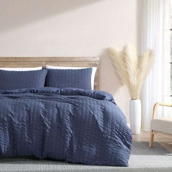BYRON SEERSUCKER STRIPES QUILT COVER SET IN NAVY