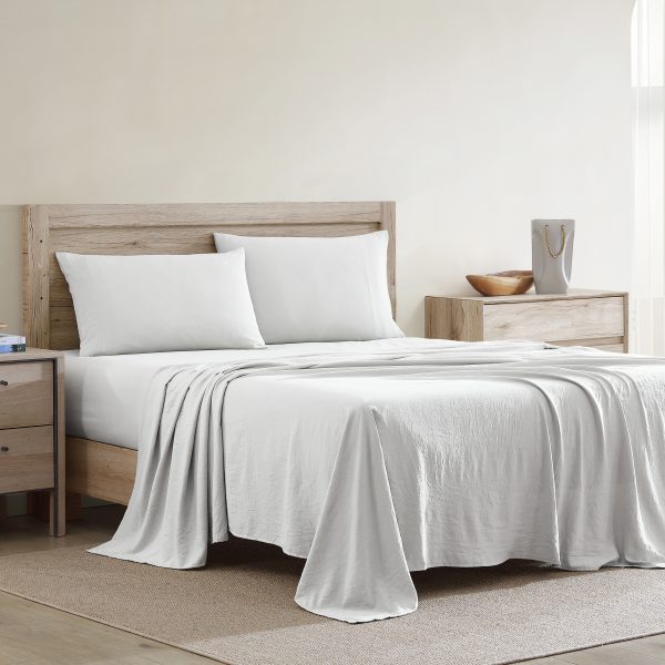 WATERPROOF SHEET SET IN WHITE