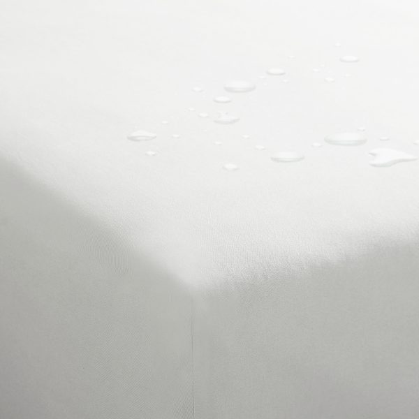 WATERPROOF SHEET SET IN WHITE - Image 2