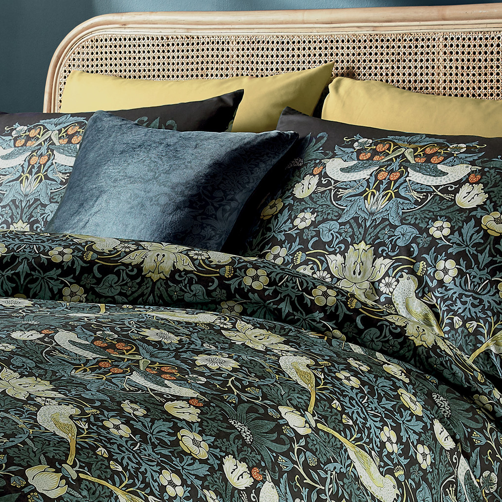 STRAWBERRY THIEF QUILT COVER SET - Image 2