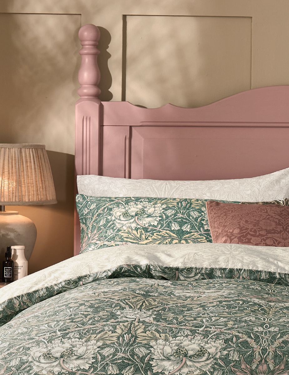 HONEYSUCKLE & TULIP QUILT COVER SET - Image 3