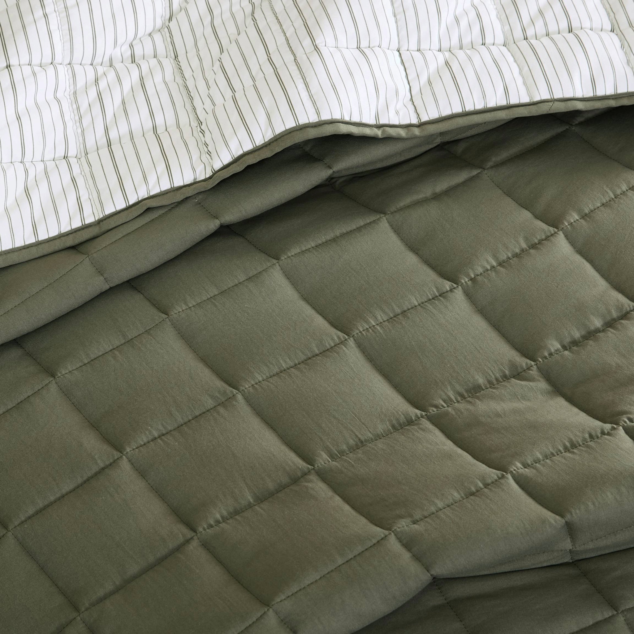 ANTIQUE REVERSIBLE COVERLET - Image 2